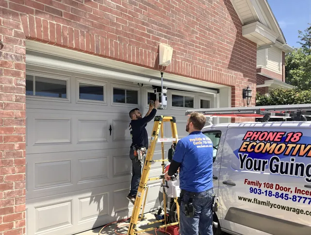 Hollywood Garage Door Repair local technician providing expert garage door repair in Hollywood neighborhood